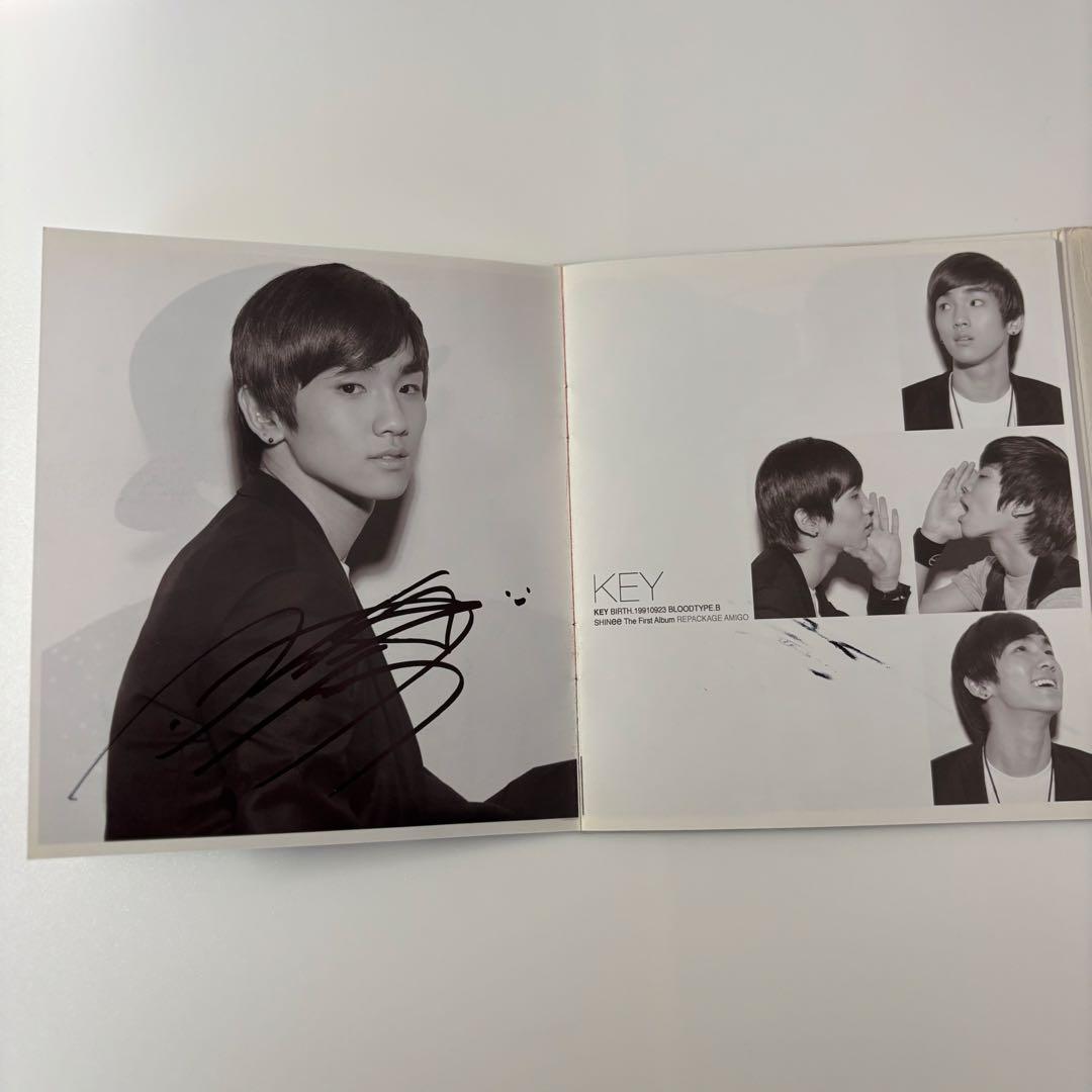 SHINee AMIGO 直筆サイン 全員 ジャケット＋歌詞カード 両面サイン