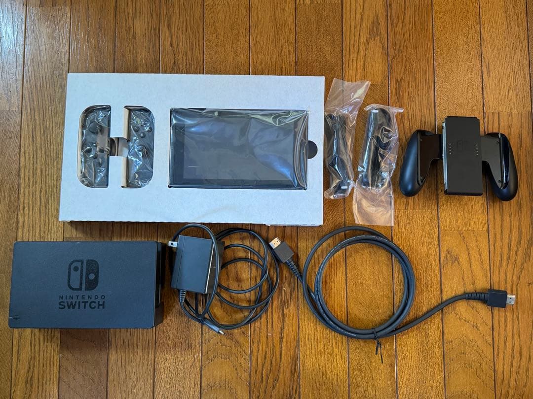ニンテンドースイッチ本体&ケース