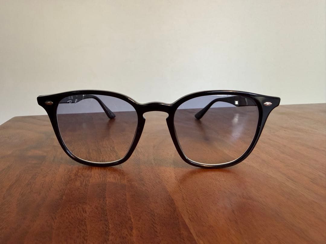 Ray-Ban（国内正規品）RB4258F-60119 -52　サングラス