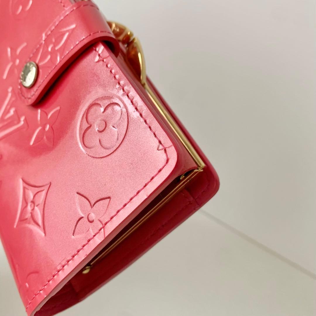 【ルイヴィトン】ヴィエノワ　ヴェルニ　ピンク　フランボワーズ　新品　がま口