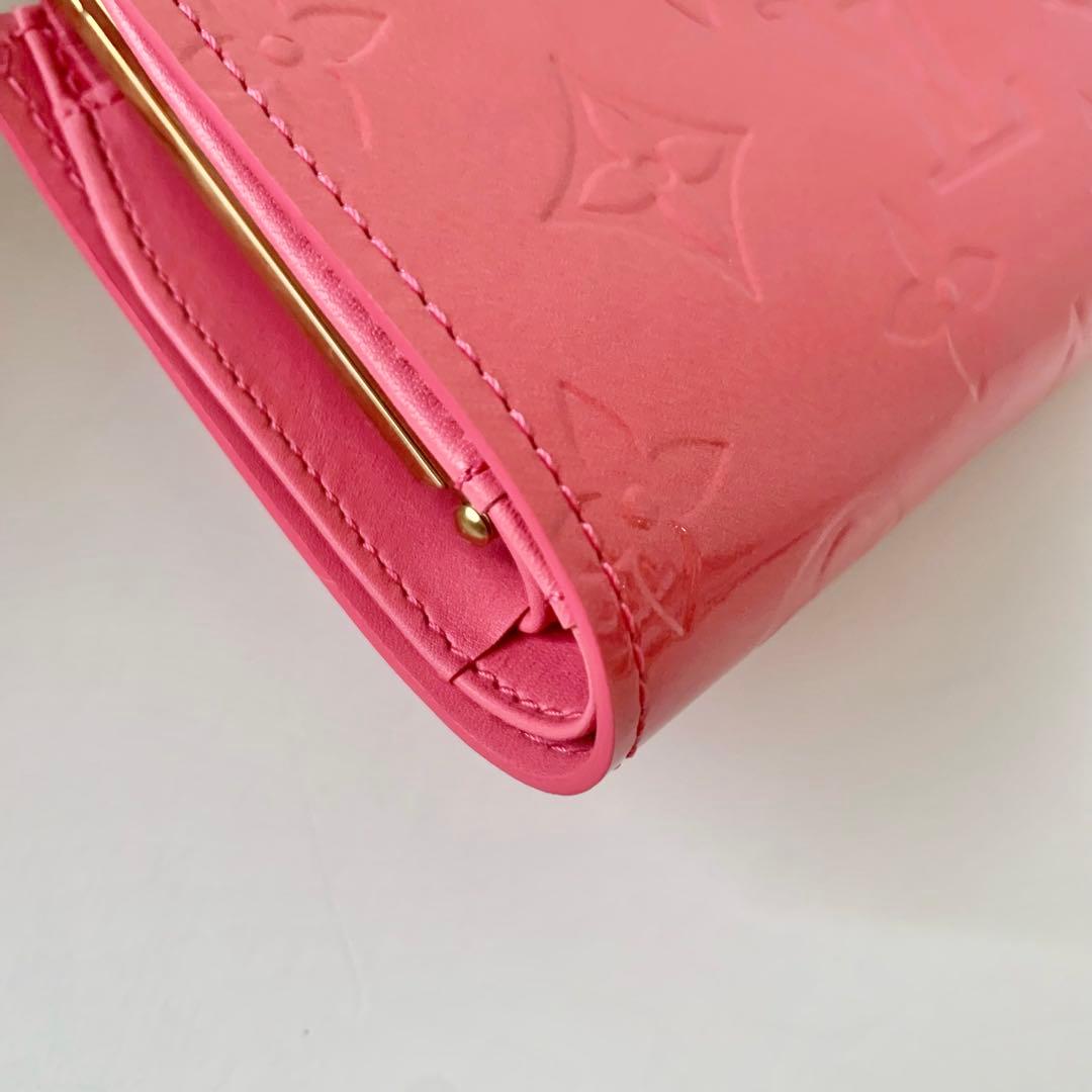 【ルイヴィトン】ヴィエノワ　ヴェルニ　ピンク　フランボワーズ　新品　がま口