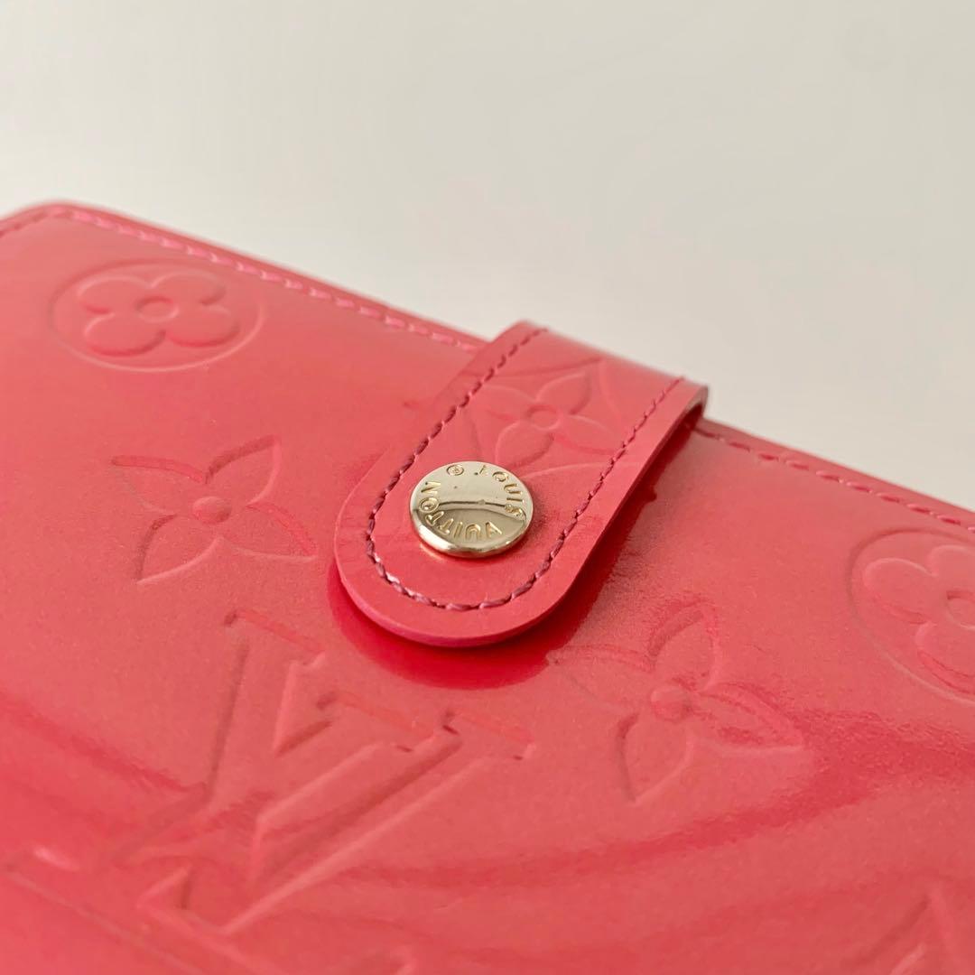 【ルイヴィトン】ヴィエノワ　ヴェルニ　ピンク　フランボワーズ　新品　がま口