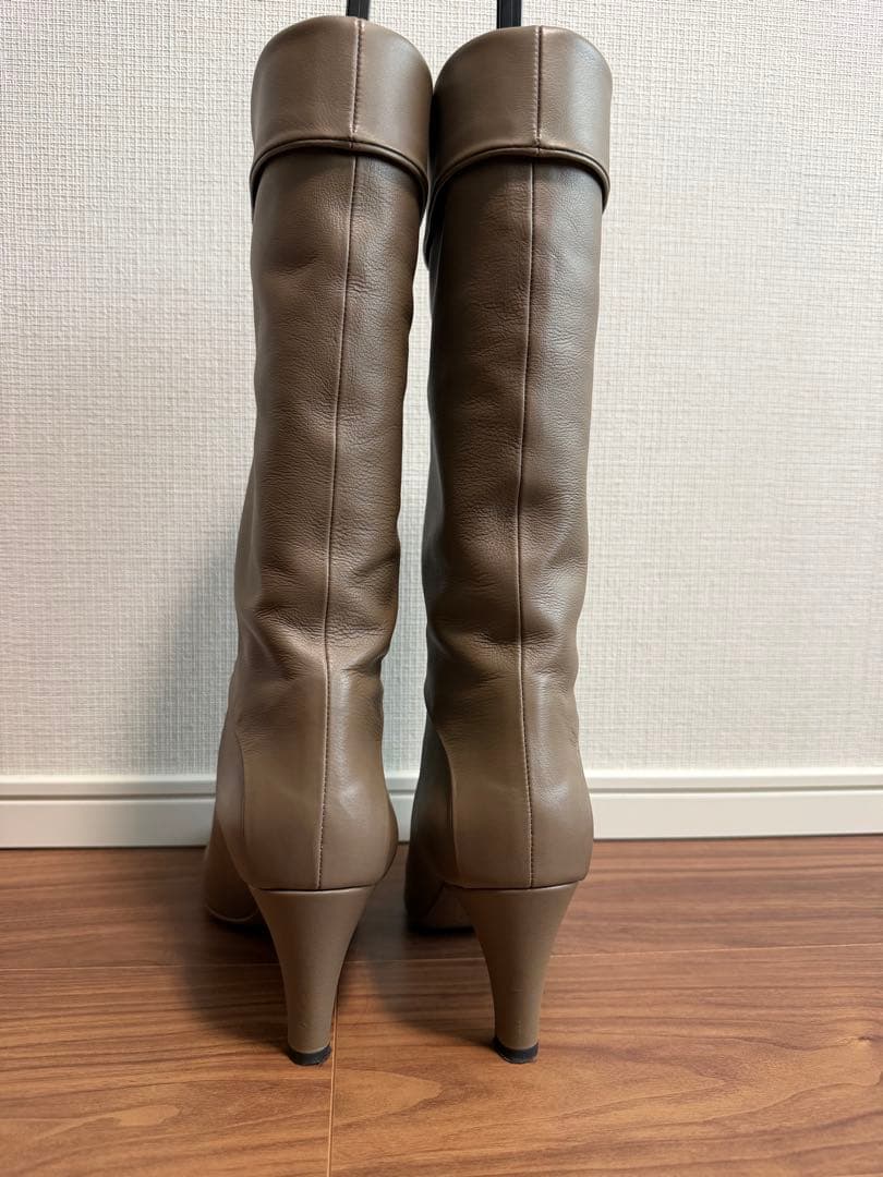 CHANELロングブーツ