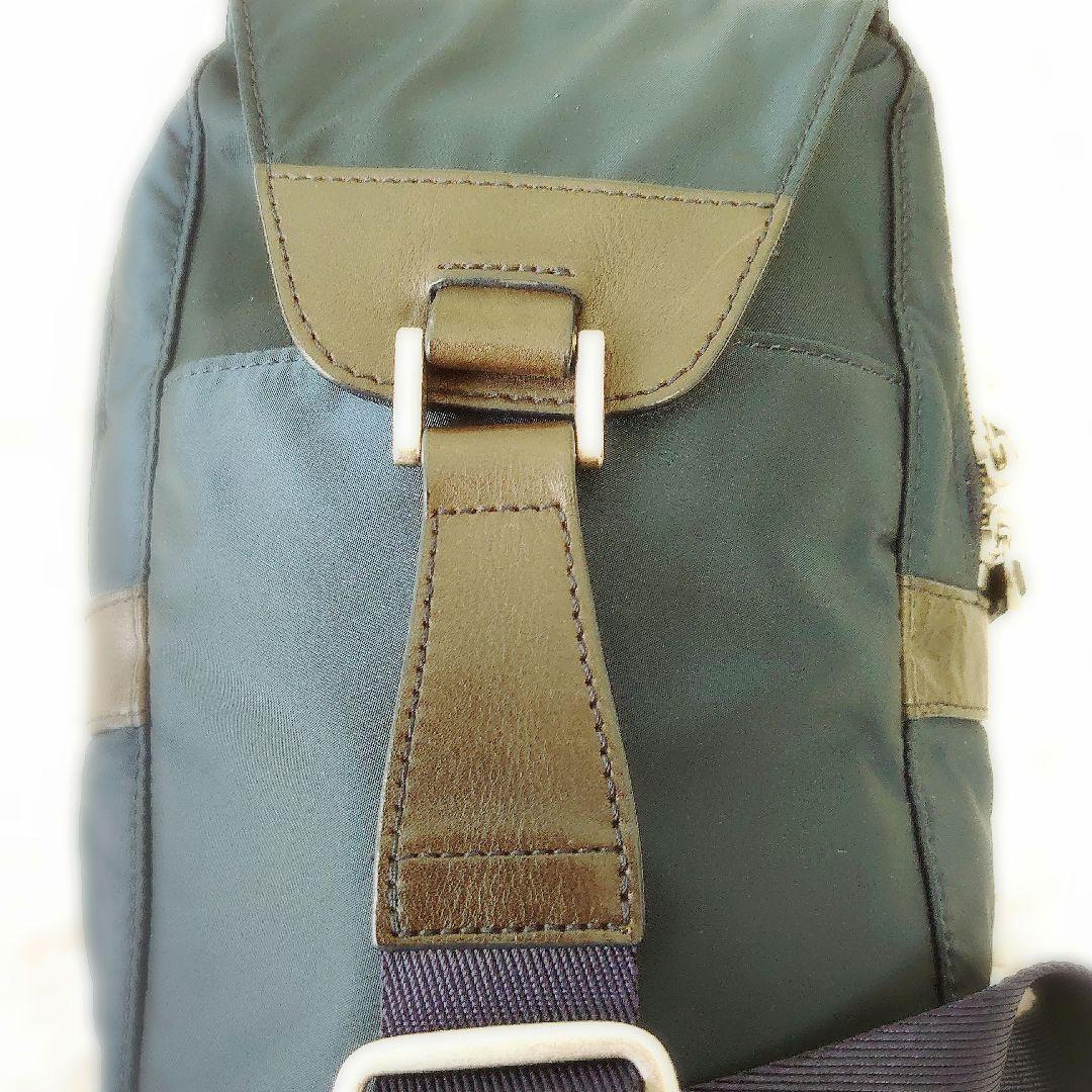 Paul smith 　ボディバッグ マルチストライプ　斜め掛け　レザー