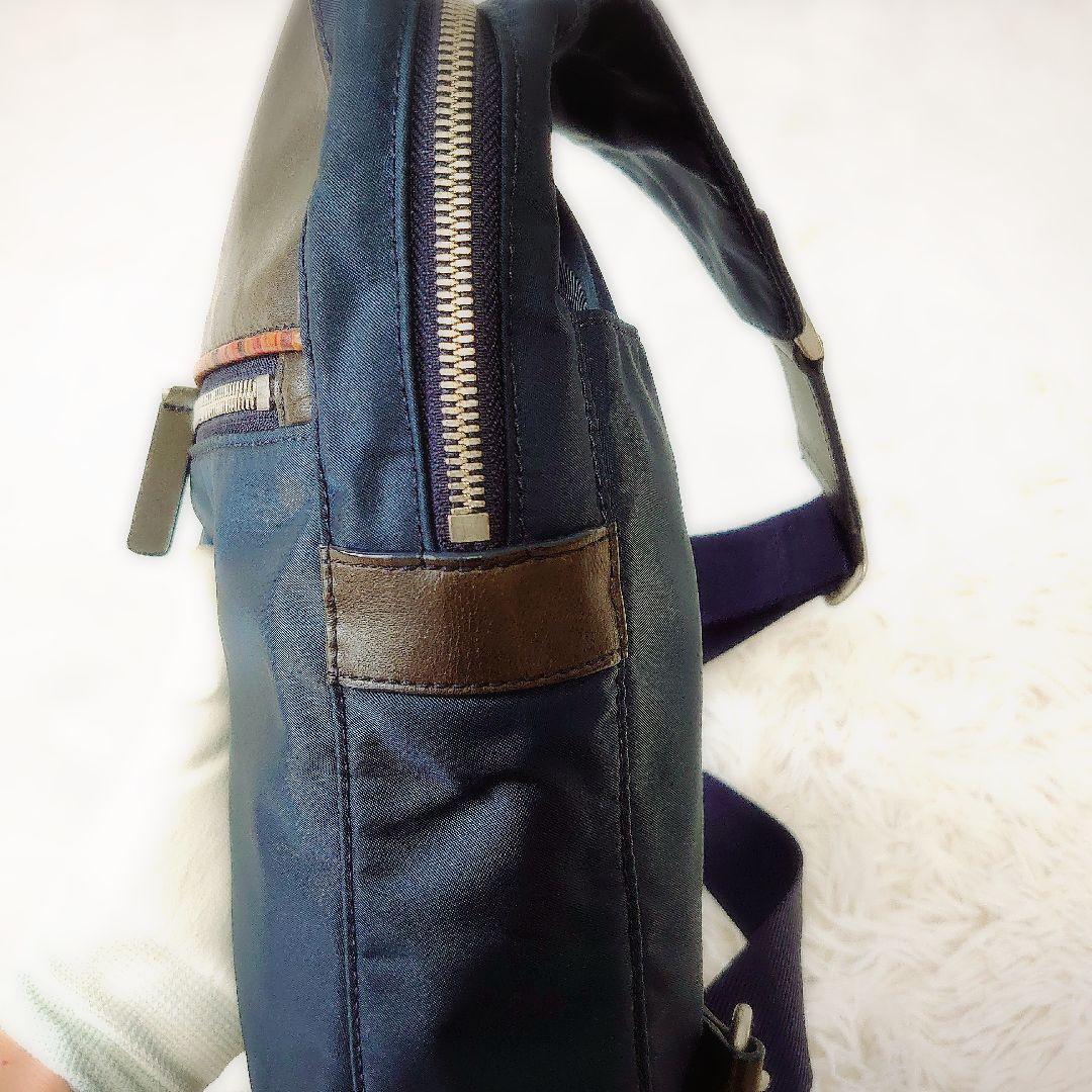 Paul smith 　ボディバッグ マルチストライプ　斜め掛け　レザー
