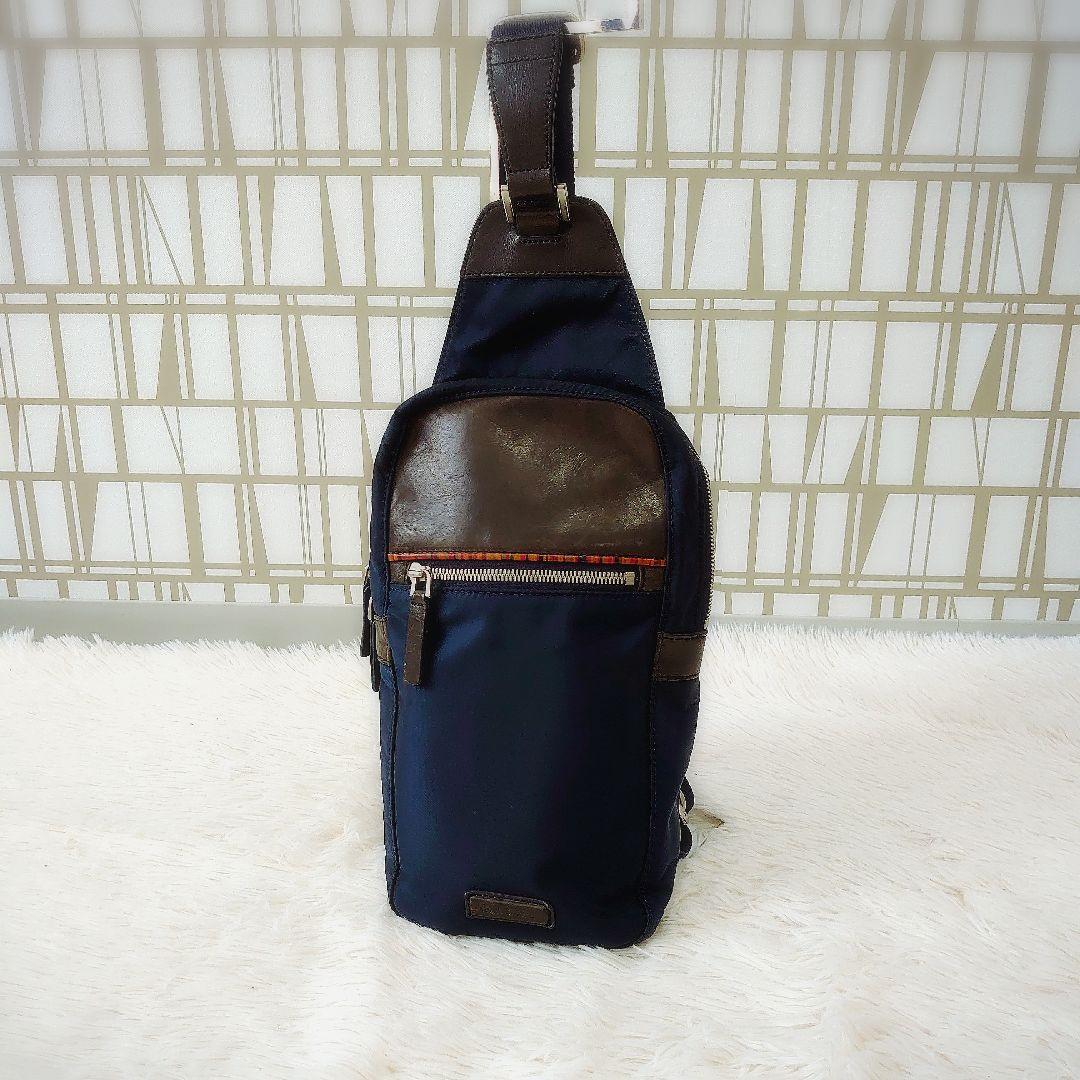Paul smith 　ボディバッグ マルチストライプ　斜め掛け　レザー