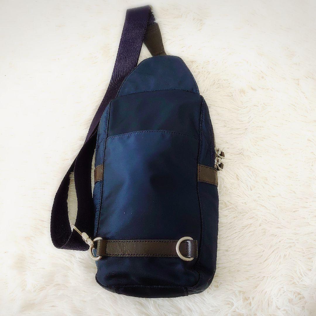 Paul smith 　ボディバッグ マルチストライプ　斜め掛け　レザー