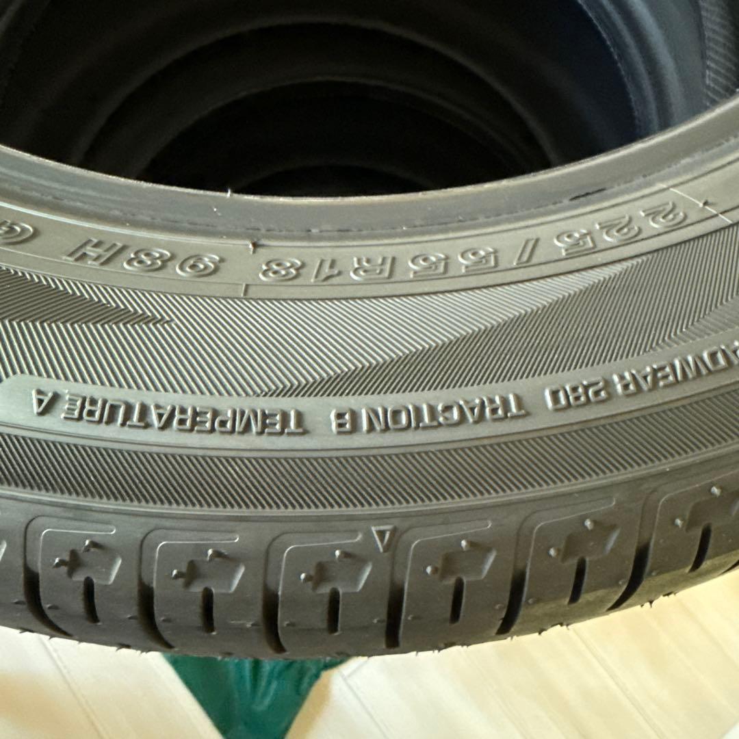 送料込　225/55R18 ジオランダーSUVG055新車外し2025 ４本