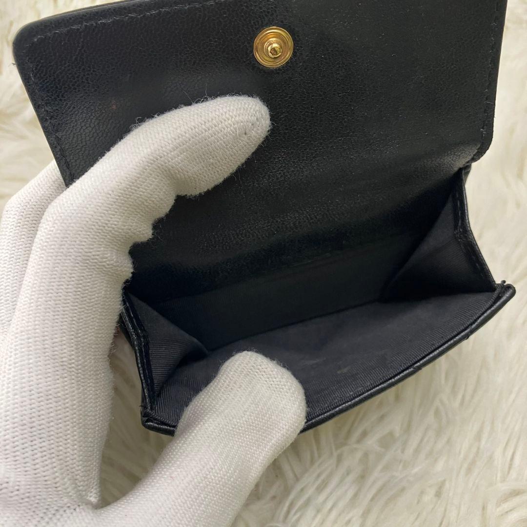超美品　CHANEL シャネル19 ディズヌフ　ラムスキン　フラップ　三つ折り