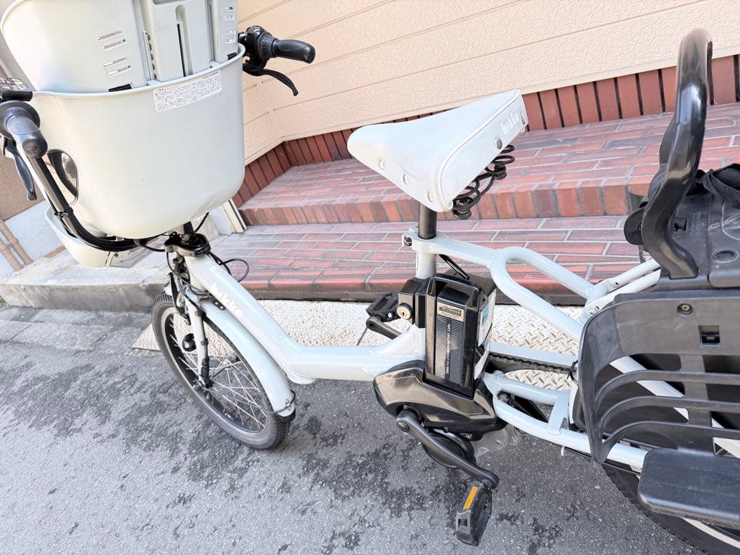 子供乗せ　3人　ブリヂストン　電動アシスト自転車 チャイルドシート付き