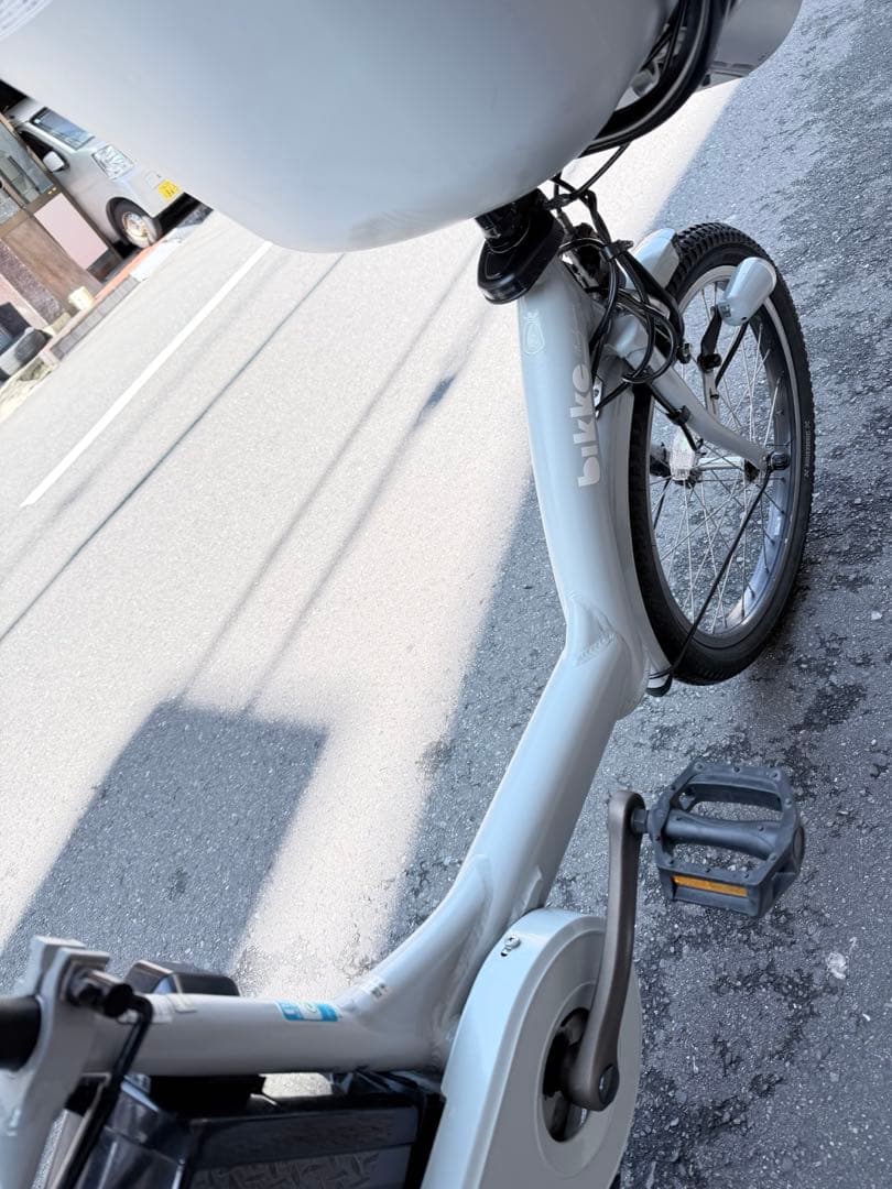 子供乗せ　3人　ブリヂストン　電動アシスト自転車 チャイルドシート付き