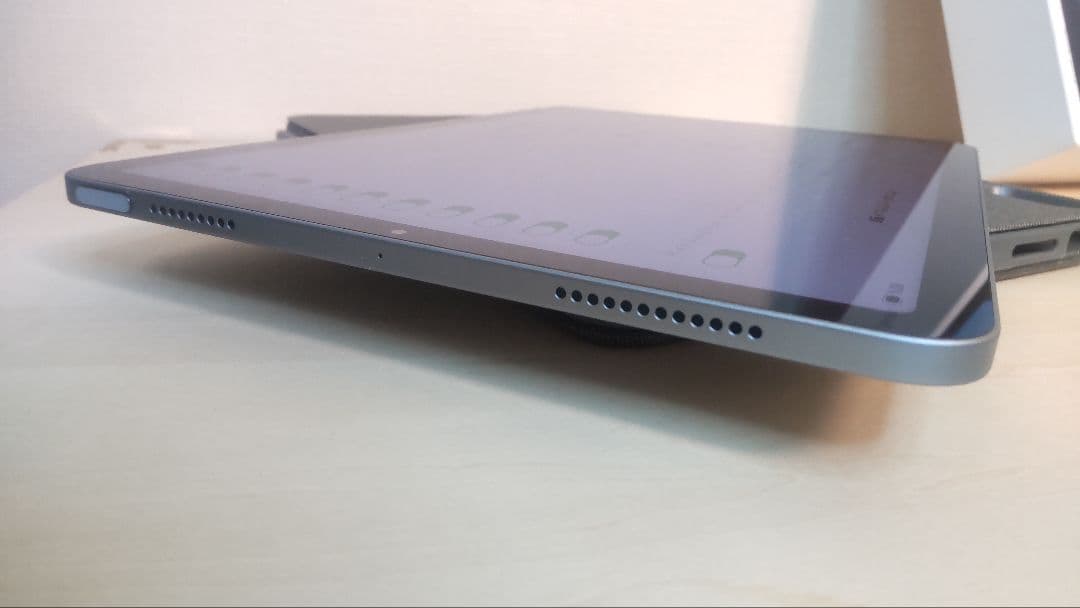 iPad air 第4世代　64GB キーボードカバーつき ほぼ未使用
