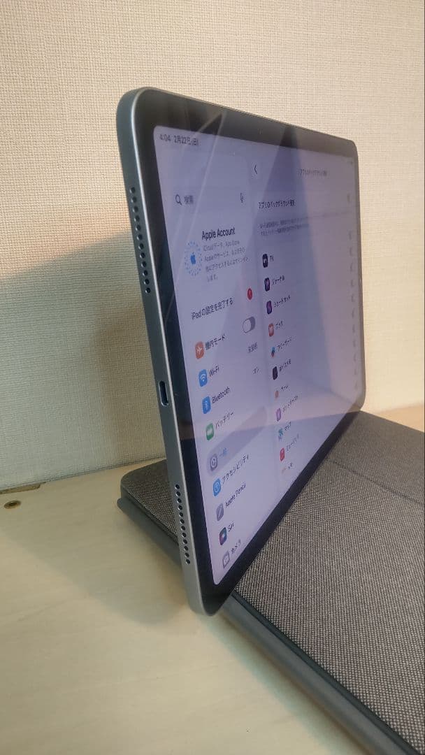 iPad air 第4世代　64GB キーボードカバーつき ほぼ未使用
