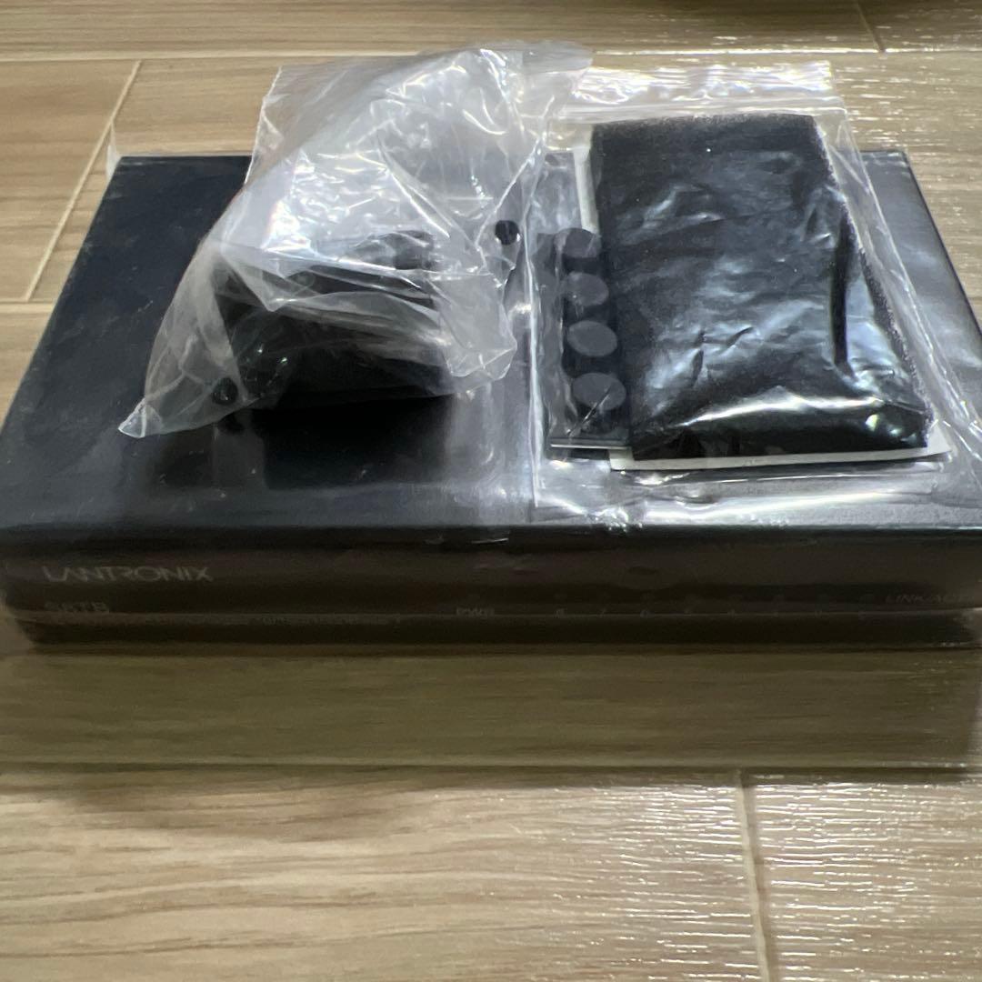 LANTRONIX S8TB 8ポートスイッチ
