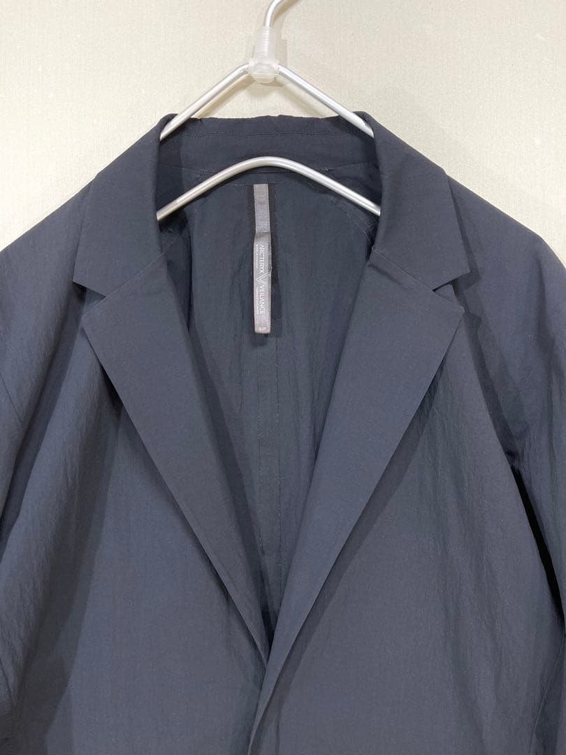 T*m様 691 カナダ製 ARCTERYX VEILANCE 15644 ドレ