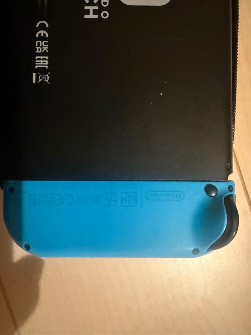 Nintendo Switch 本体 青/赤　ケース付き　ジョイコン訳あり