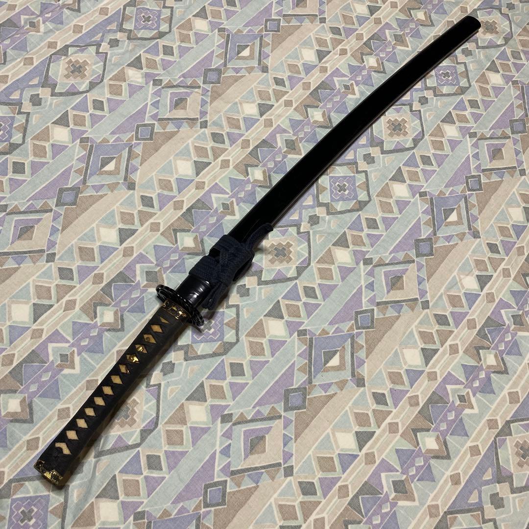 女性•少年用居合刀 黒柄 鶴羽透し丸鍔 黒呂鞘