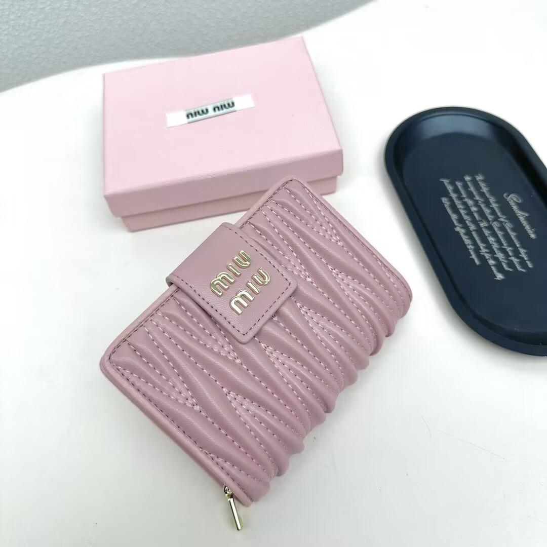 ノーブランド ピンク 二つ折り財布