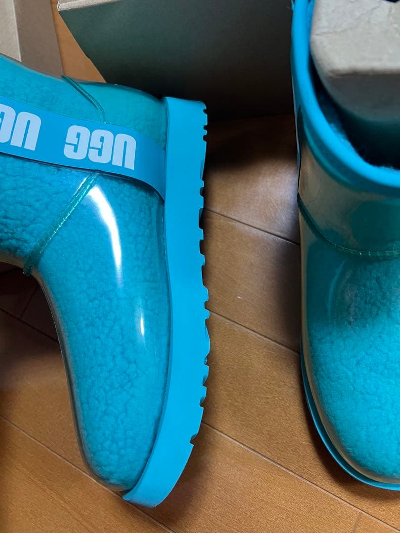 靴 UGG W CLASSIC CLEAR MINI
