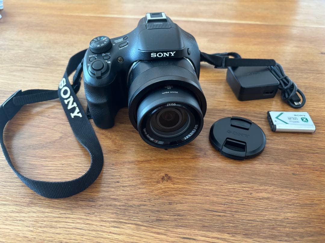 SONY　デジタルスチルカメラ　DSC-HX400V