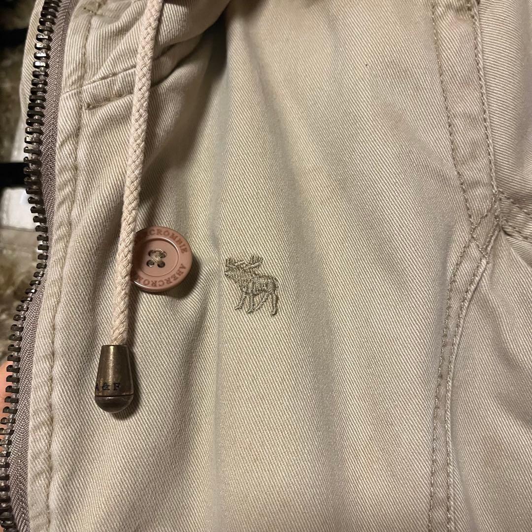 Abercrombie & Fitch ファージャケット