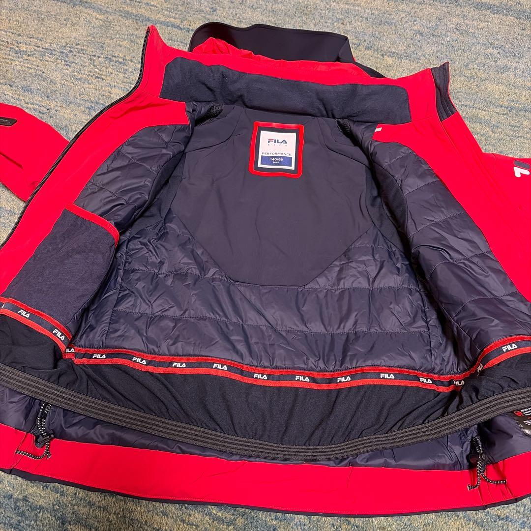 【美品】FILA 赤 スキーウェア フード付き　ITALIA 140cm