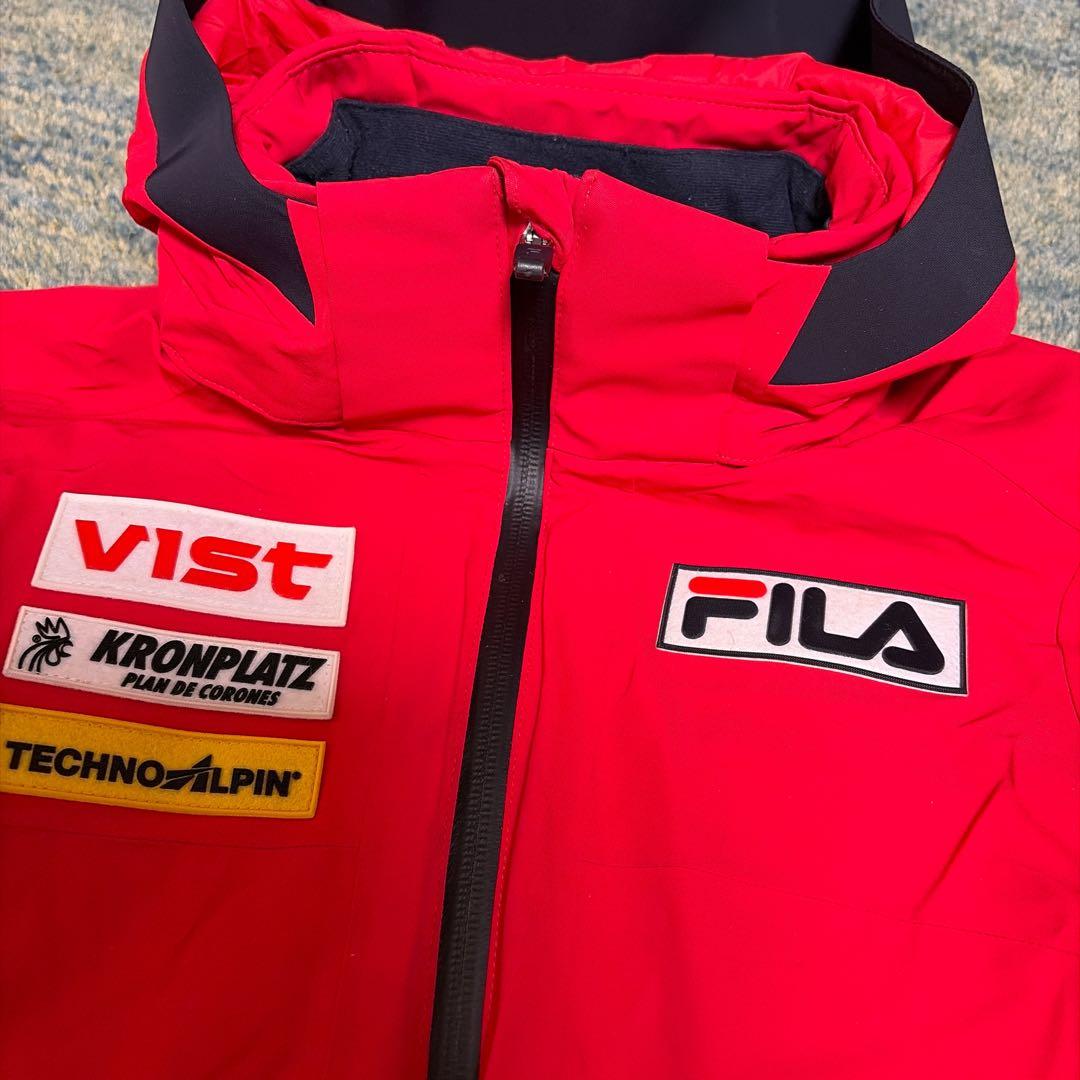 【美品】FILA 赤 スキーウェア フード付き　ITALIA 140cm
