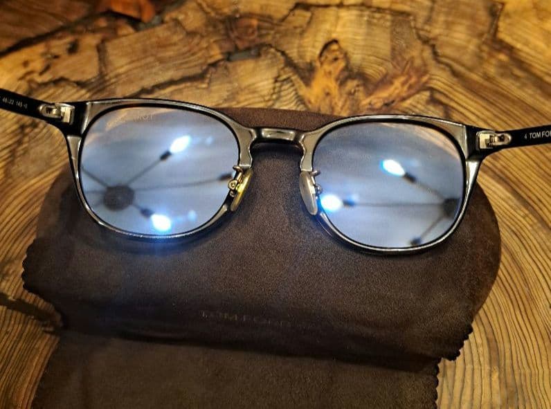 美品 TOM FORD 眼鏡 TF5725-D-B 052 トムフォード