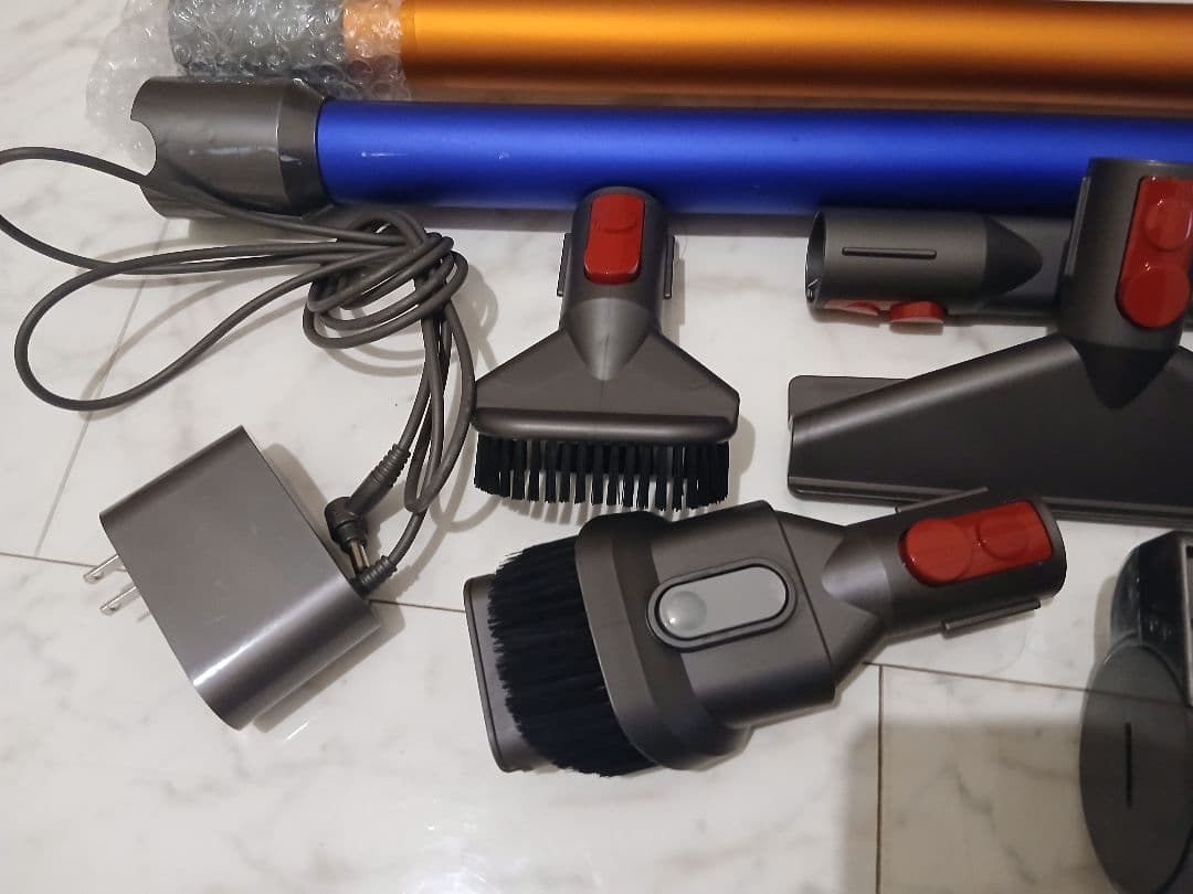 ゆ*き様 Dyson V10 SV12 動作品 パイプ2本 ダイレクトドライブ