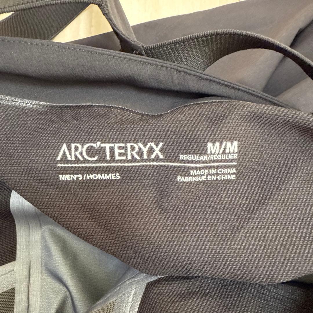 【新品・未使用】ARC'TERYX ラッシュビブ Rush Bib