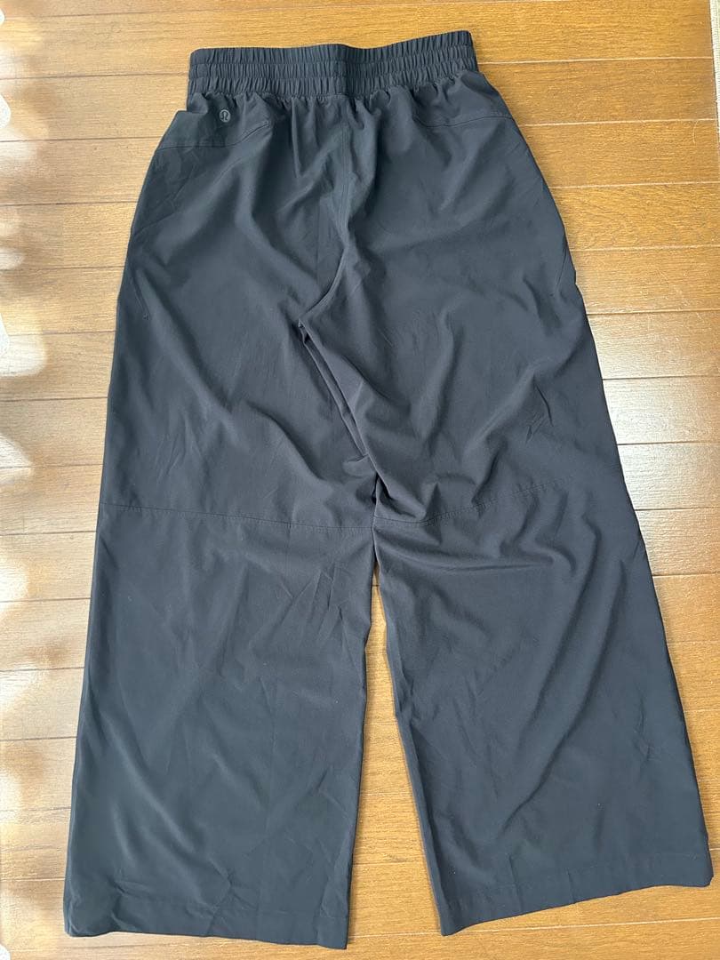 lululemon ワイドパンツ　size M