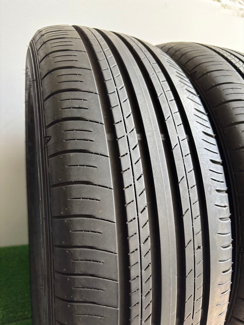 【国産バリ溝・送料無料‼️】225/60R18 ダンロップ　ジオランダーPT30