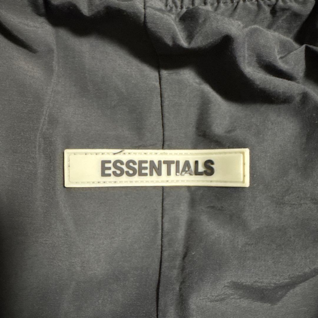 ESSENTIALS ナイロンパンツ M
