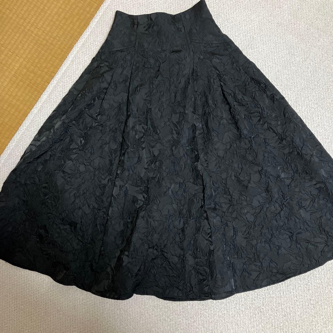 【美品】ジャスグリッティー　フラワージャガードフレアスカート