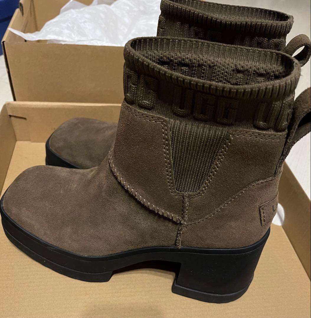 UGG for emmi MOXY CHELSEA ブーツ
