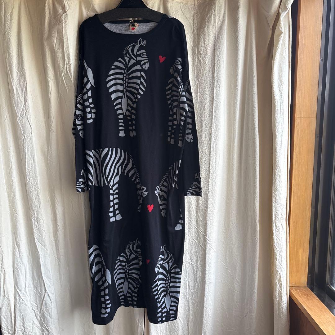 新品bohemians BIGLOVE ZEBRA SMOOTH ワンピース