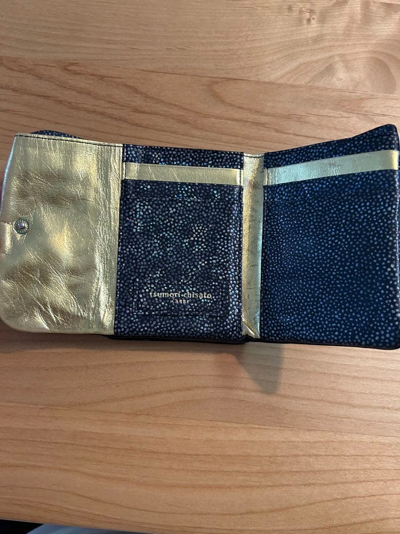 ツモリチサト　三つ折り財布 風船ネコ