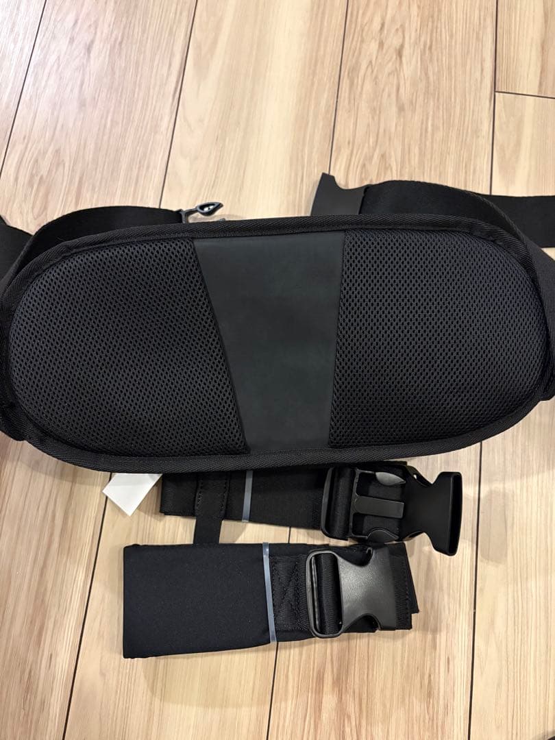 新品 tecoteco 大容量 ヒップシート 黒