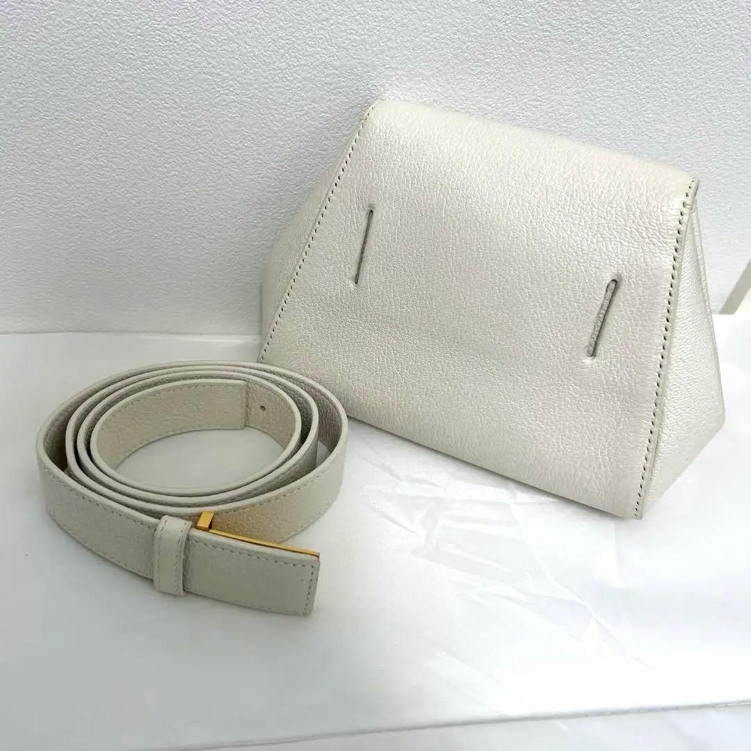 Bottega Veneta ウエストポーチ　ボディバッグ　ホワイト