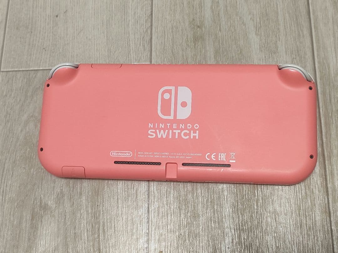 Nintendo Switch Lite 本体 コーラル　ピンク