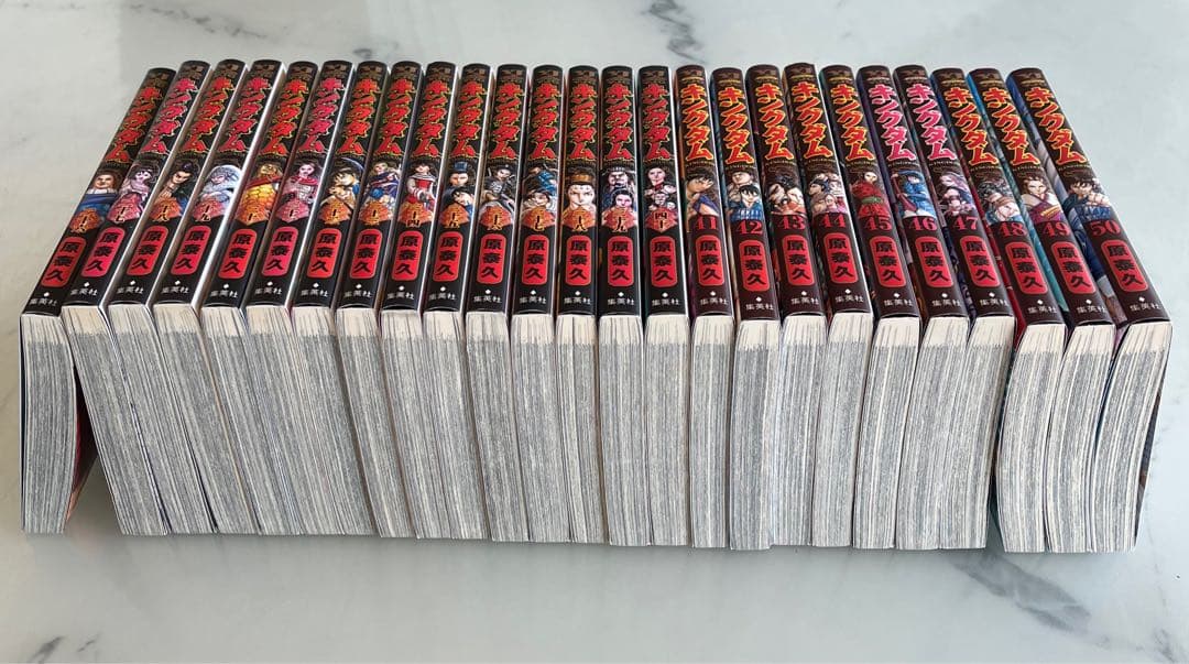 キングダム　第1巻から第69巻➕ 戦国七雄人物録　70冊セット　まとめ売り