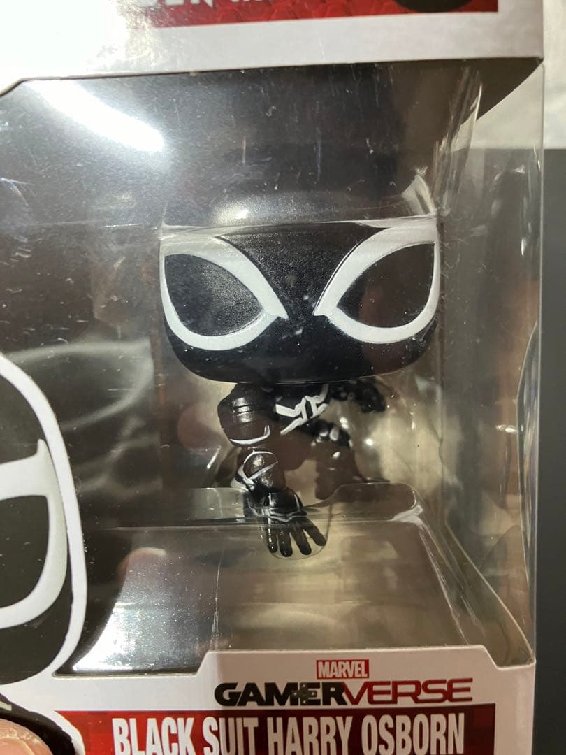 【新品未開封】Funko POP! ブラックスーツ ハリー・オズボーン