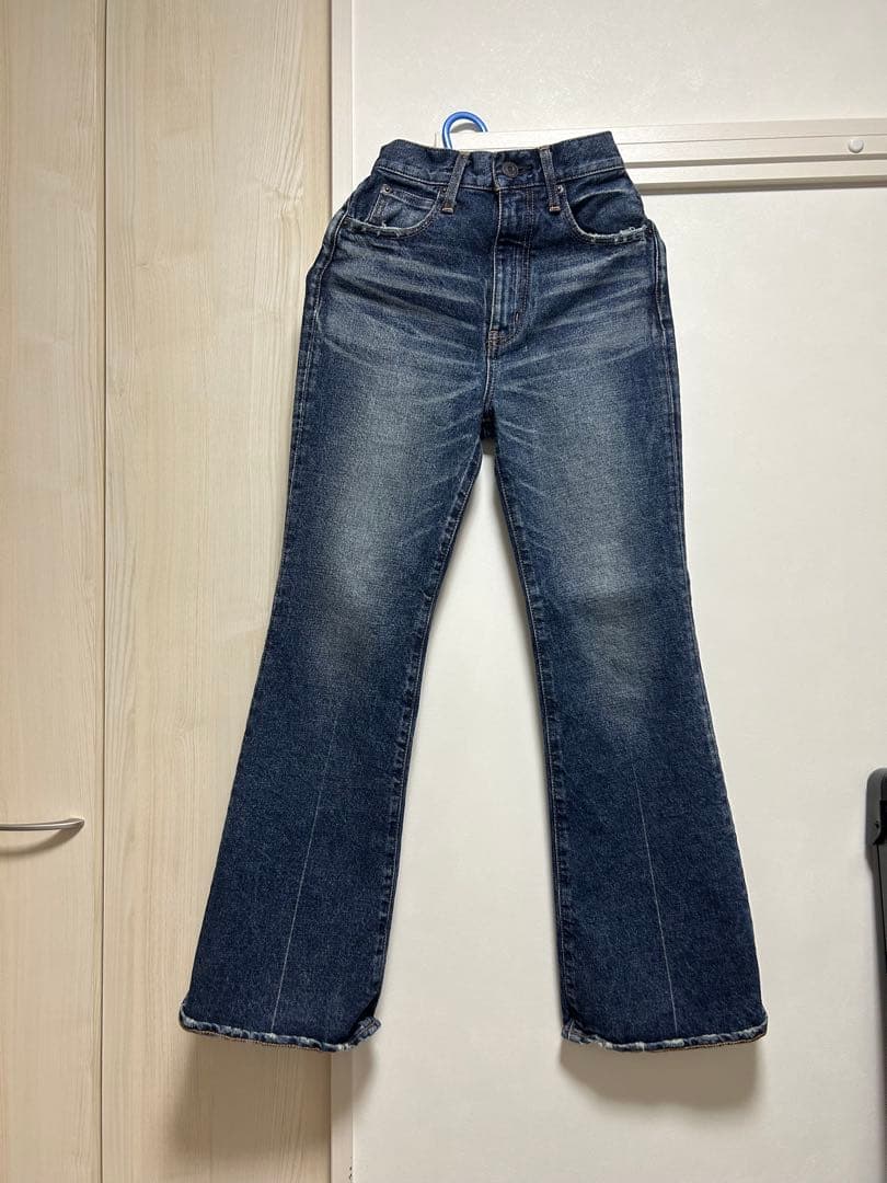 MOUSSY MVS D/BLU FLARE 24インチ　ダークブルー