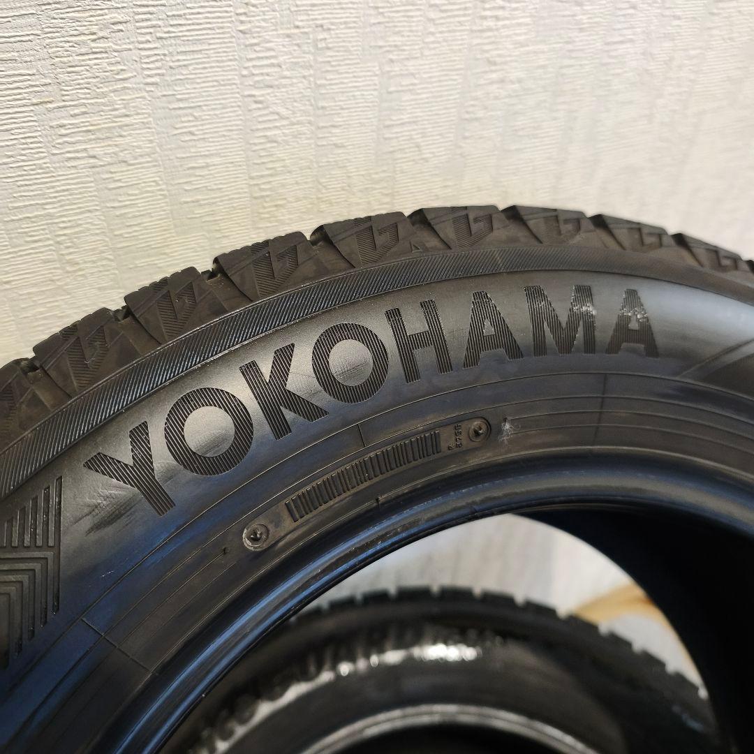 215/60R16 YOKOHAMAタイヤ　スタッドレスタイヤ　2本セット
