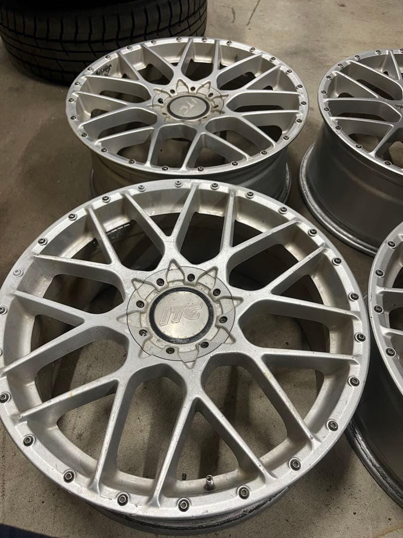 OMI① ITC SEBRING 希少18インチ　ホイール