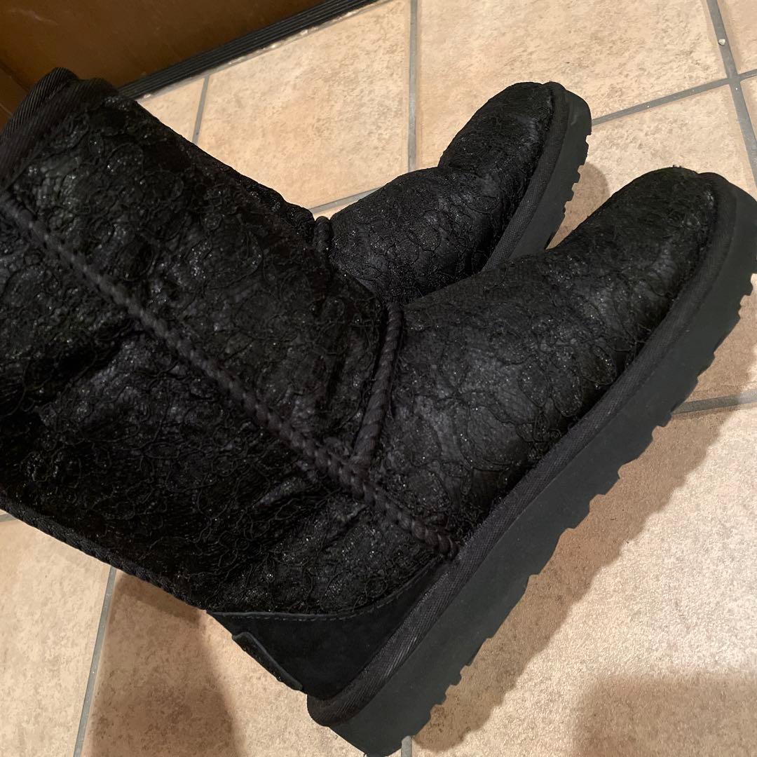 UGG ブラック レースムートンブーツ