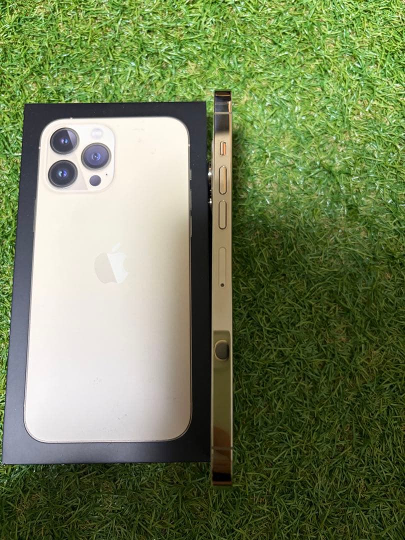 J*N様 Apple iPhone 13 ProMAX ゴールド 512GB