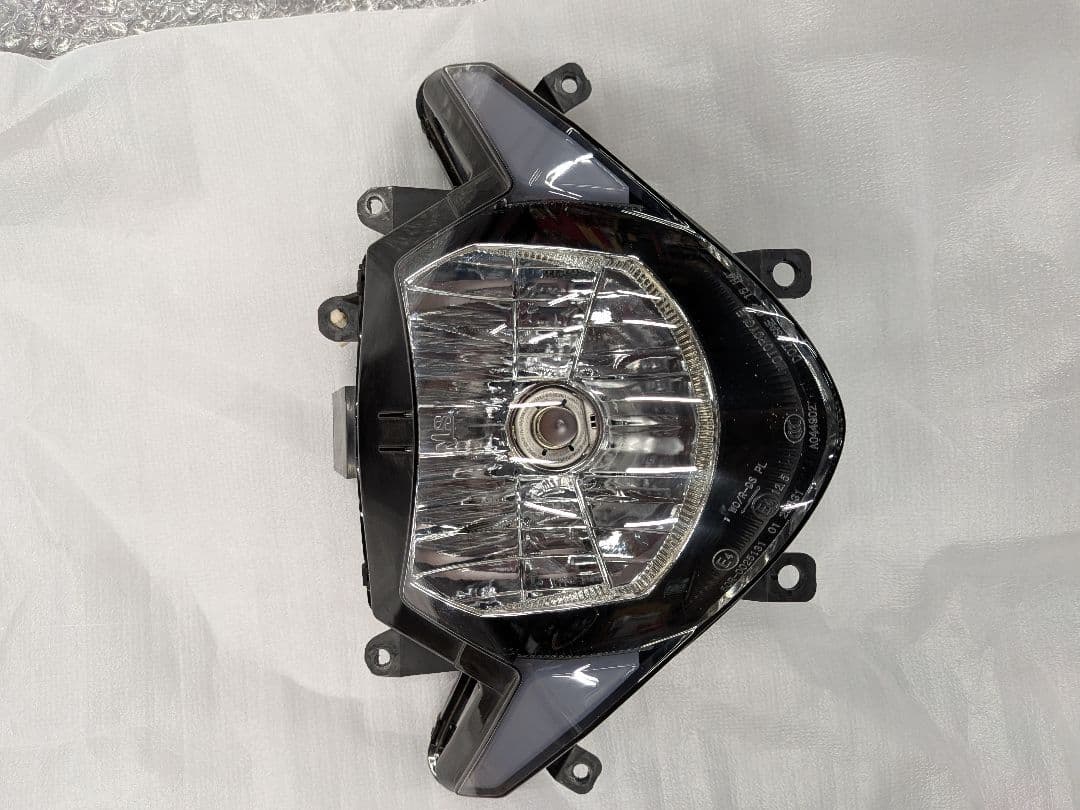スズキ　GSX250R　 ヘッドライト 35100-20K01