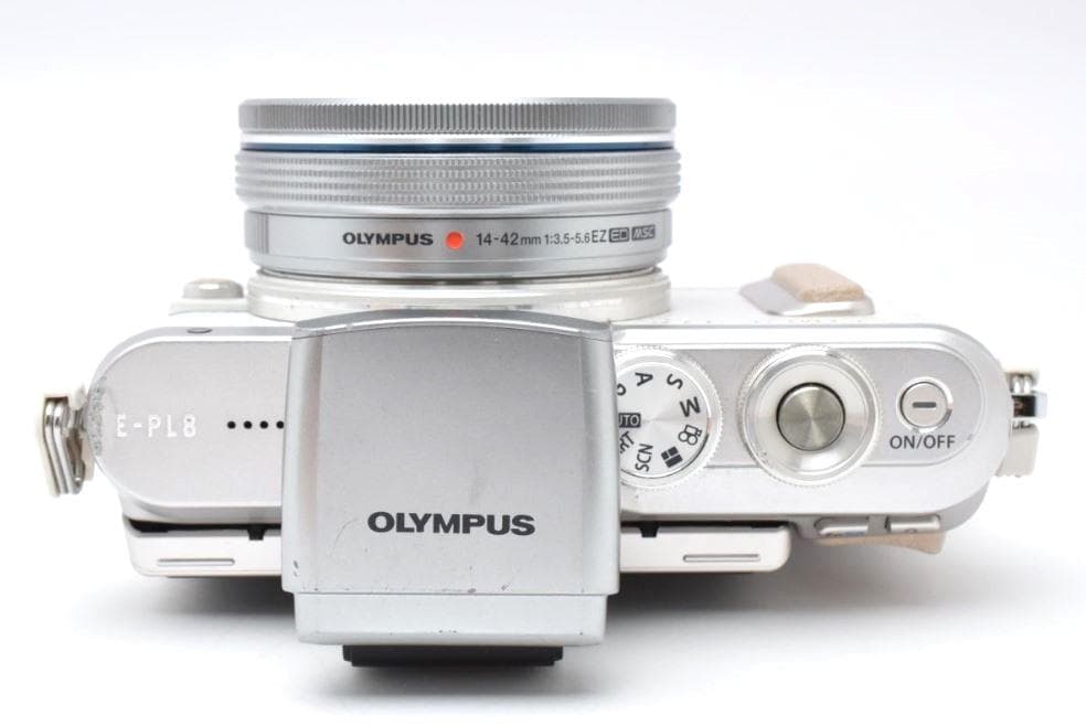 手ぶれ補正✨ OLYMPUS PEN E-PL8 レンズキット ミラーレス