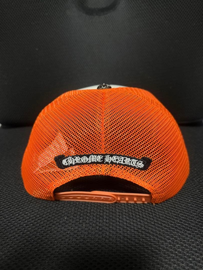 CHROME HEARTS オレンジとホワイト